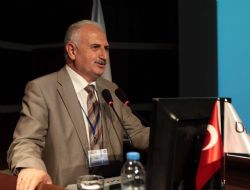 A.Ü Sağlıkta Zirve'nin adı
